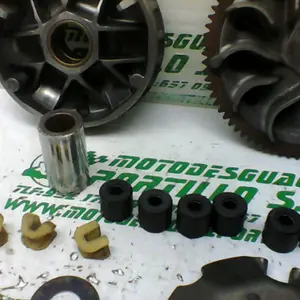 Foto de Variador Peugeot LOOXOR 125 referencia 178-19-23944 foto 3