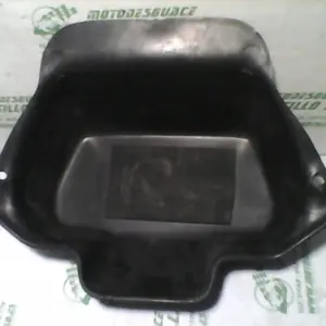 Foto de Tapa batería Aprilia Leonardo 150 referencia 27-16-3128