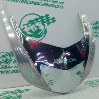 Foto de Embellecedor de Baúl Honda SH 125I 13-16 referencia 70-24-47303