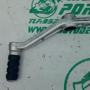 Foto de Pedal de cambio BMW K1200R referencia 332-23-45391 foto 1