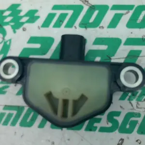 Foto de Sensor de caída Honda CB 500XA referencia 415-23-47887 foto 2