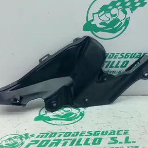 Foto de Carcasa delantera izquierda Kawasaki Z 900 referencia 6-24-47498 foto 1