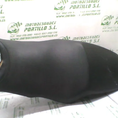 Foto de Asiento Yamaha TZR 50 2T 3 referencia 106-16-11956