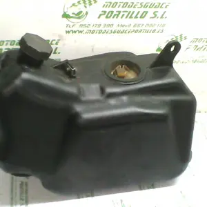 Foto de Deposito gasolina Piaggio X9 250 referencia 44-18-12479 foto 2