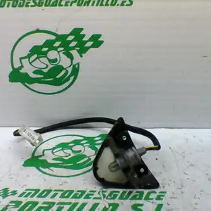 Foto de Luz de matricula Piaggio FLY 125 3V referencia 456-22-41196