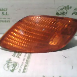 Foto de Intermitente delantero izquierdo Piaggio ZIP Aire 2T 2 50 referencia 88-20-38003 foto 29