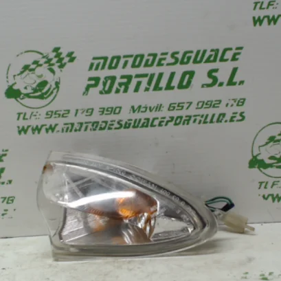 Foto de Intermitente delantero derecho Kymco Grand dink 125 referencia 166-20-36174
