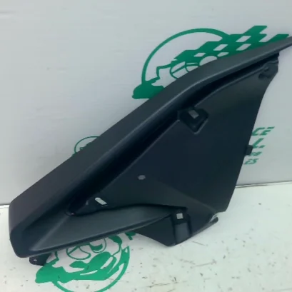 Foto de Carcasa delantera izquierda Honda FORZA 125 referencia 396-25-49058