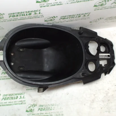 Foto de Porta-casco Aprilia Sonic 50 referencia 266-19-25384