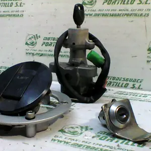Foto de Juego de cerraduras Suzuki GLADIUS SFV 650 I referencia 202-18-16200 foto 2