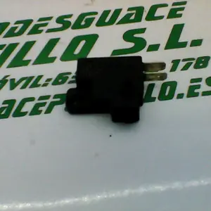 Foto de Sensor de freno delantero Kymco Super Dink 125 referencia 15-23-41679 foto 2