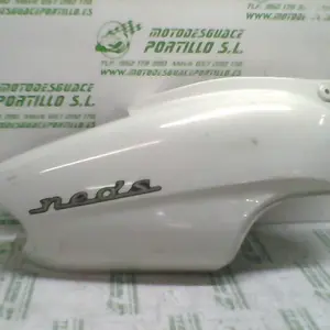 Foto de Carcasa lateral derecha Yamaha Neos 50 referencia 160-18-14413 foto 2