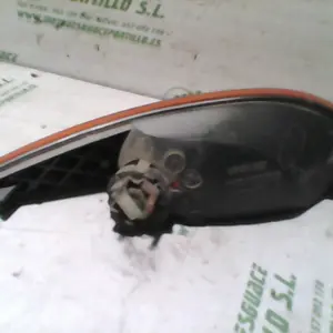 Foto de Intermitente trasero derecho Peugeot Elyseo 50 referencia 191-21-30198 foto 2