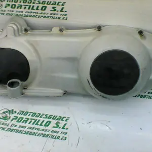 Foto de Tapa de cárter Piaggio LIBERTY 200 referencia 111-19-19136 foto 6