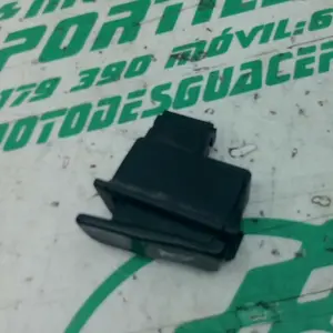 Foto de Interruptor de claxon Peugeot Tweet 50 4T referencia 164-23-45661 foto 5
