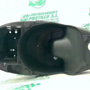 Foto de Porta-casco Piaggio LIBERTY 125 - 05-08 referencia 294-23-45185 foto 17