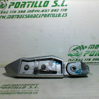 Foto de Estribera trasera derecha Sym Gts 125 referencia 48-24-48951