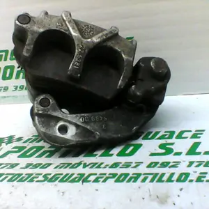 Foto de Pinza de freno delantera Yamaha Majesty 125 referencia 80-19-39334 foto 6