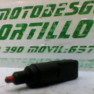 Foto de Sensor de freno delantero Piaggio X9 125 referencia 244-19-24251 foto 2