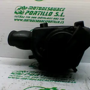 Foto de Caja de filtro Suzuki GN 250 referencia 152-21-39486 foto 10