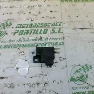 Foto de Sensor de freno delantero Kymco Yager 125 referencia 178-18-14793 foto 2