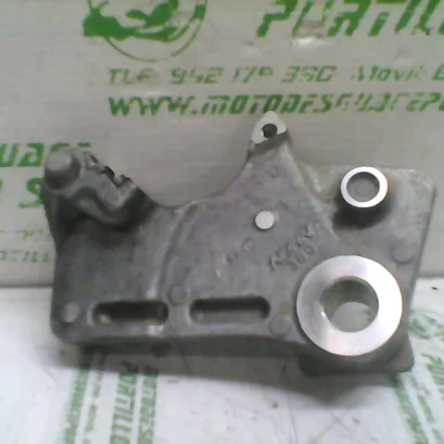 Foto de Soporte de pinza freno trasera Suzuki BANDIT GSF 650 S referencia 201-18-15271