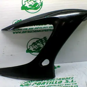 Foto de Carcasa delantera derecha Yamaha Fazer 600 s referencia 144-16-36080 foto 3