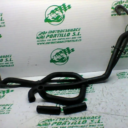 Foto de Manguitos de agua Yamaha xmax 125 16 referencia 339-22-39021