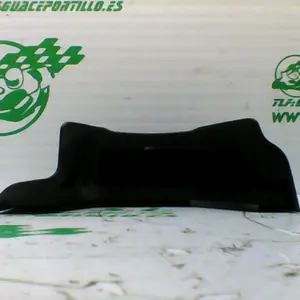 Foto de Embellecedor de tapa cárter Honda Pcx 125 referencia 412-21-32343