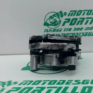 Foto de Pinza de freno delantera Yamaha XMAX 250 referencia 307-22-37448 foto 9