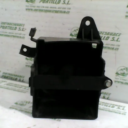 Foto de Caja batería Honda CBF 250 referencia 214-19-23167