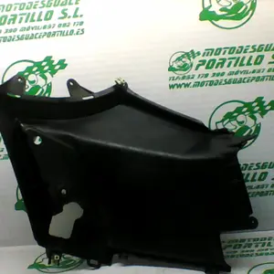 Foto de Carcasa bajo asiento izquierdo Peugeot Kisbee 50 4T referencia 303-19-34503 foto 3