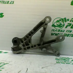 Foto de Estribera delantera derecha Honda Cbr 600 F4i referencia 124-20-32696 foto 1