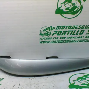Foto de Asidero izquierdo Yamaha XMAX 250 referencia 213-19-37421 foto 7