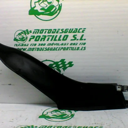 Foto de Quilla derecha trasera Piaggio MP3 250 RL referencia 397-21-40167