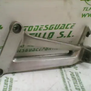 Foto de Estribera trasera izquierda Honda CBR 125 referencia 125-16-12597 foto 2