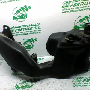 Foto de Deposito gasolina Piaggio Liberty 50 4T referencia 304-22-40977 foto 2