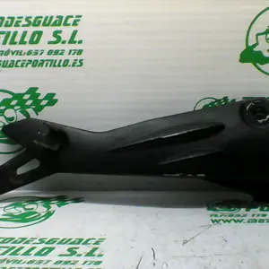 Foto de Estribera trasera derecha Yamaha YBR 125 i referencia 171-21-30497 foto 4