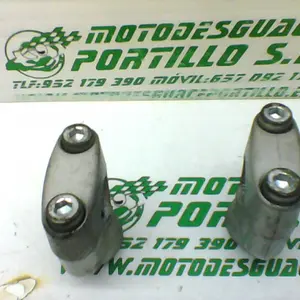 Foto de Puente sujeción del manillar Suzuki Marauder 250 referencia 146-19-20978