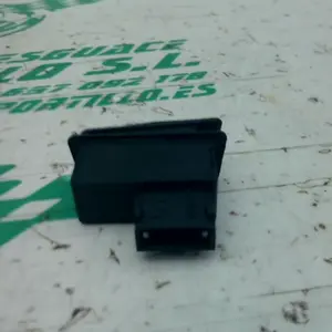 Foto de Interruptor de claxon Honda PS 125 referencia 106-24-47781 foto 14