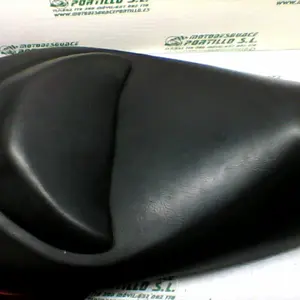 Foto de Asiento Suzuki Burgman 125 referencia 126-17-11500 foto 15