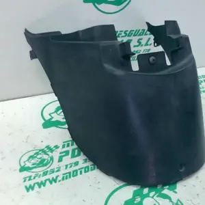 Foto de Carcasa bajo asiento Honda PS 125 referencia 113-16-45944 foto 3