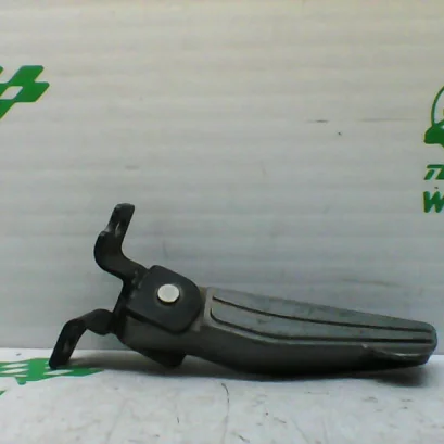 Foto de Estribera trasera izquierda con reposapies Keeway ZAHARA 50 referencia 404-21-37055