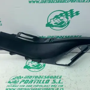Foto de Carcasa bajo asiento Piaggio liberty 125 i 2023 referencia 60-26-49248 foto 6