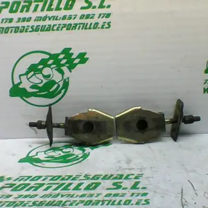 Foto de Tensores de rueda trasera Daelim Roadwin 125 i referencia 230-19-38103 foto 3
