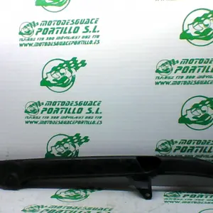Foto de Cubre cadena Yamaha YBR 125 referencia 99-20-37029 foto 3