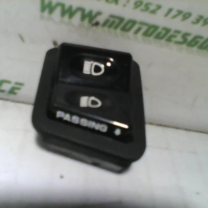 Foto de Interruptor de luz larga/corta Honda SH 125 i 09-10 referencia 29-17-45066