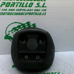Foto de Protector de tubo de escape Kymco GRAND DINK 125 referencia 225-22-40105 foto 10
