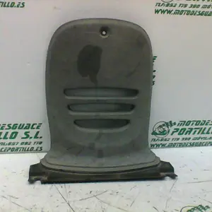 Foto de Tapa de bujia Sym FIDDLE 125-09 referencia 73-19-23833 foto 2