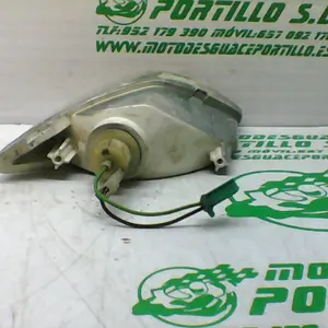 Foto de Intermitente delantero derecho Suzuki Burgman 125 referencia 99-23-43574 foto 10